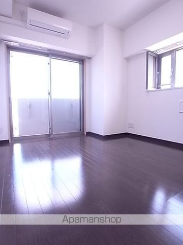 クレイス・プリンシア池袋の内装写真