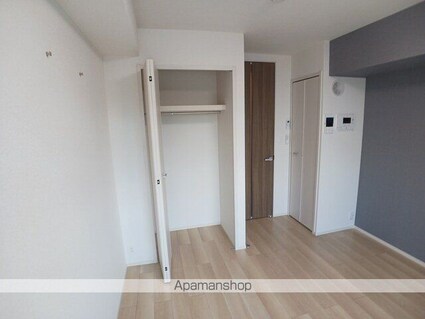 ヒカルサ堺市文珠橋通Ⅱ[1K/27.02m2]の収納