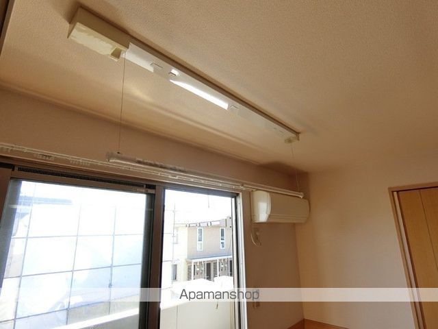 ウィット三橋の内装写真