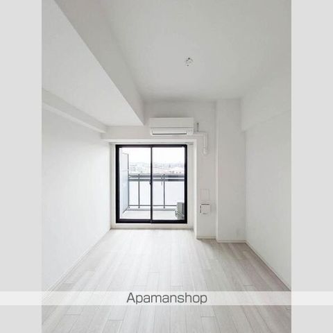 SーRESIDENCE堺湊駅前azureの内装写真