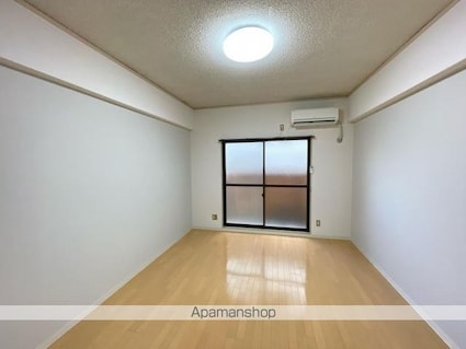 プチメゾン片原町[1R/18.44m2]のリビング・居間