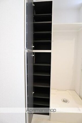 エクセラン舎人Ⅰ[1K/20.76m2]の収納1