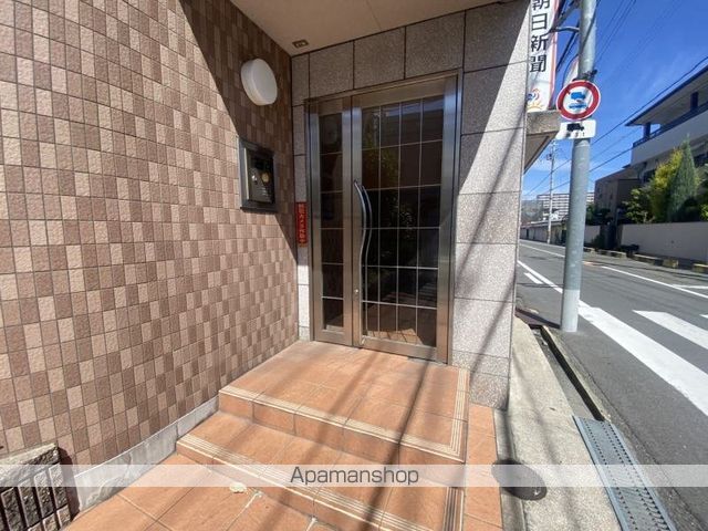 サンパティークの玄関写真
