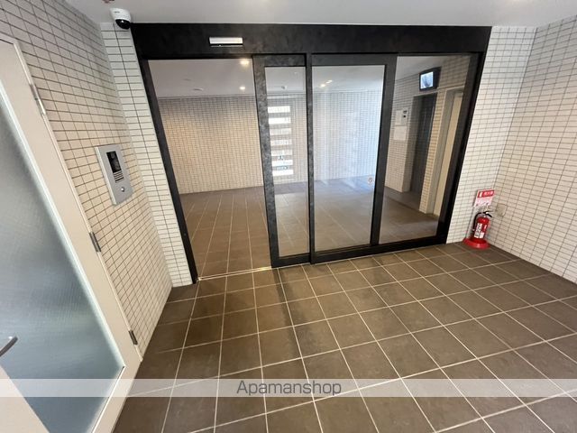 レクシア大日の玄関写真