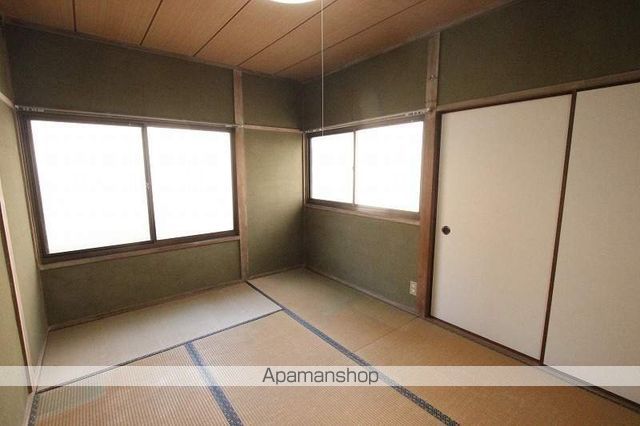 晴海町借家の内装写真