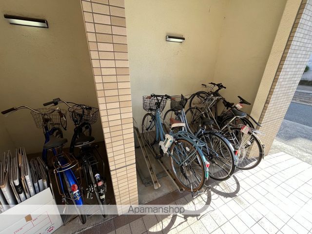 リタ コートのその他写真