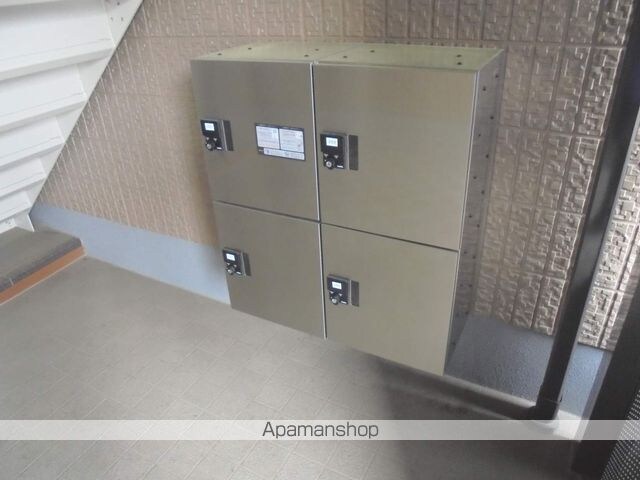 センチュリーコート高宮[1LDK/42.8m2]の共用部