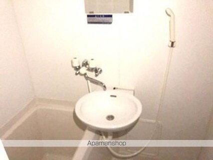 レオパレスロハス　Ｃ[1K/23.61m2]の洗面所