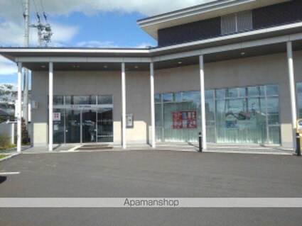 メゾン　マルベリィ[2LDK/63.03m2]の周辺4