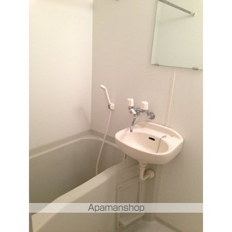 アンプルール 湘南ヒルズの内装写真