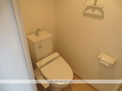 グランウッズ自由が丘[2DK/54.63m2]のトイレ