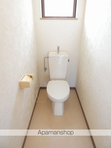 フラットサードの内装写真