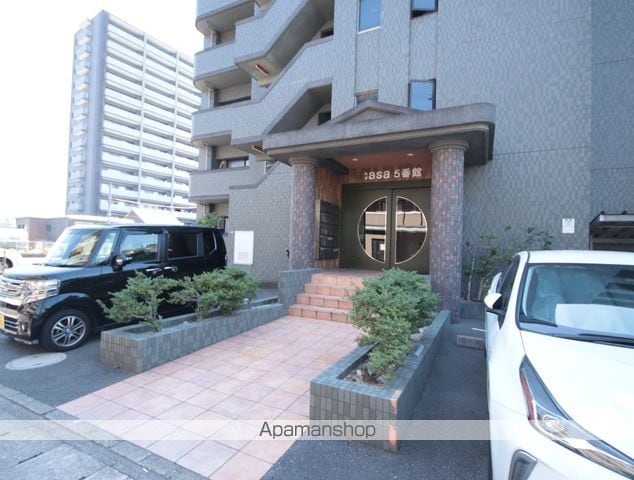 CASA 5番館の玄関写真