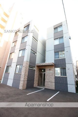 THE RESIDENCEの外観写真