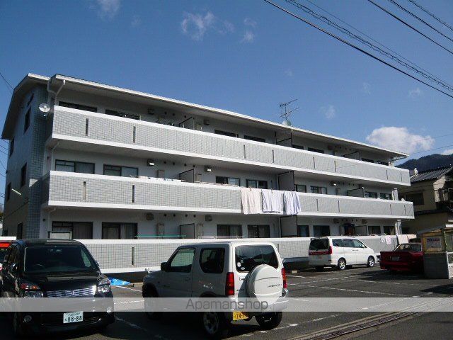 フローラ山本の外観写真