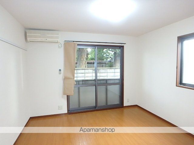 ドミール渚 Aの内装写真