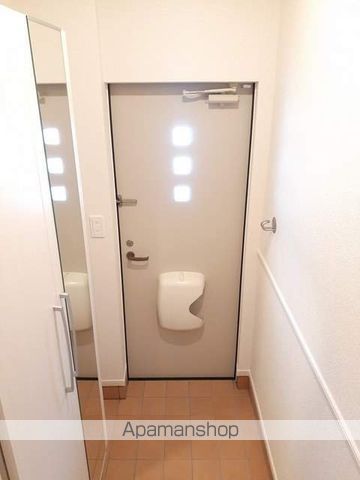 アルバ ファウスト Iの内装写真