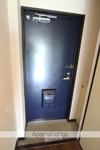 シャーツ石橋の内装写真