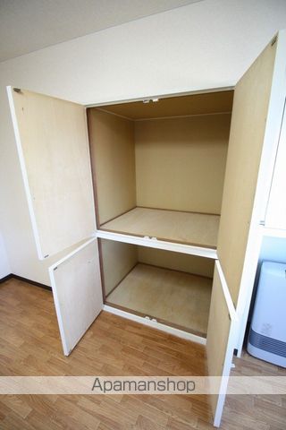 エンドレス三井西岡の内装写真