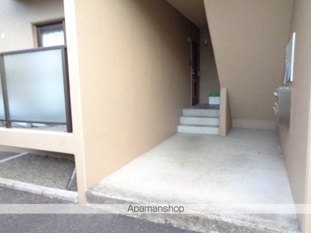 ハイツ弥風の玄関写真