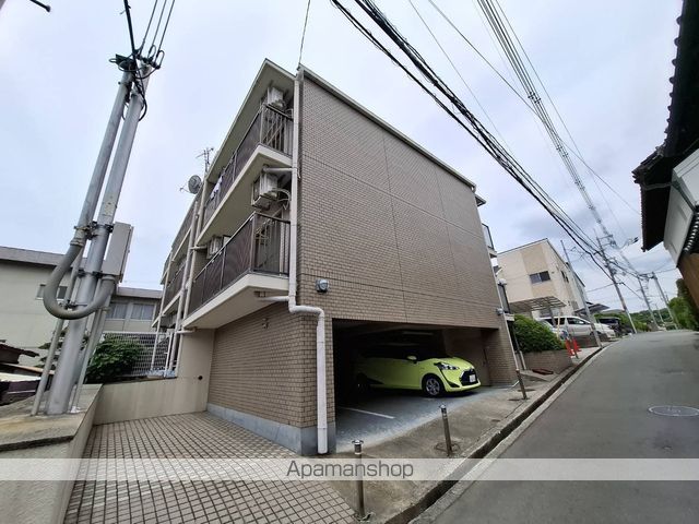 ウエストアップ元町の外観写真