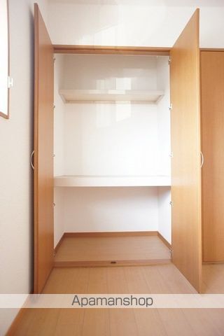 コンフォート岡小名Aの内装写真