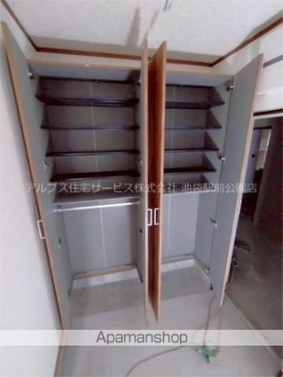 Ｐａｒｋｓｉｄｅ　Ｒｅｓｉｄｅｎｃｅ[2LDK/53.27m2]の玄関