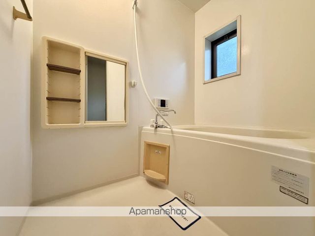 アイエス猪野 A棟の内装写真