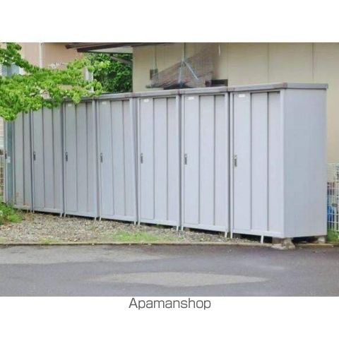 リンピアハピネスの玄関写真