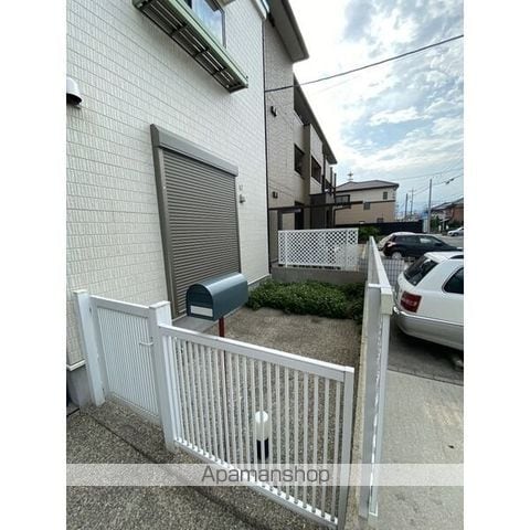 UN TREFLEの内装写真