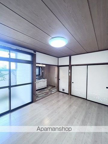 北2丁目戸建の内装写真