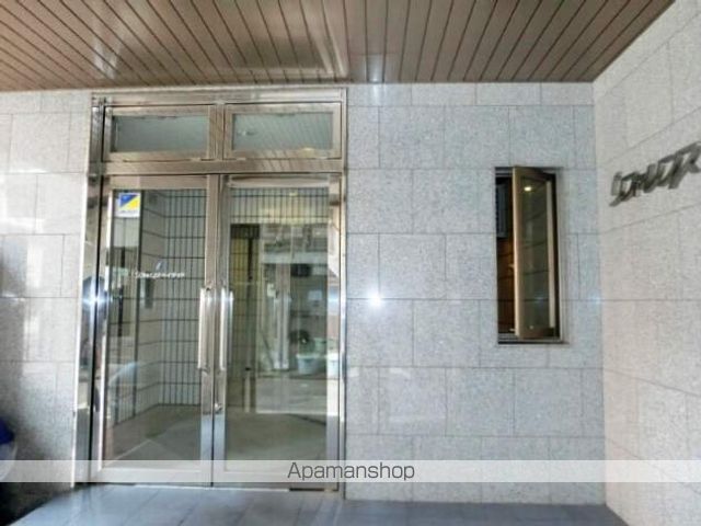 リファレンスベイサイドの玄関写真