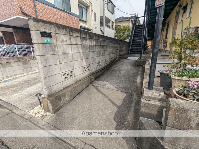 第3グリーンビラの玄関写真