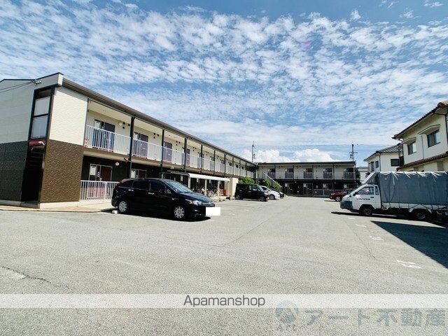 レオパレスフォーサイト　松山[1K/23.18m2]の駐車場