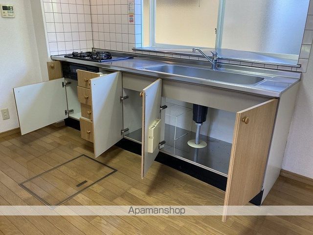パークサイド小針の内装写真