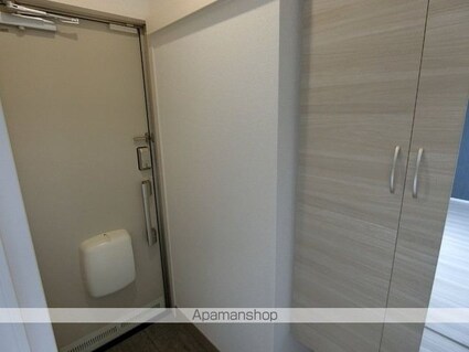 Ｌａ　Ｖｉｅｒｇｅ　Ⅱ[1LDK/35.48m2]の玄関