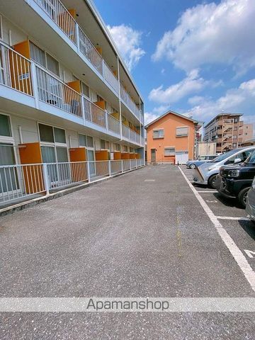 レオパレスブルファーニの外観写真