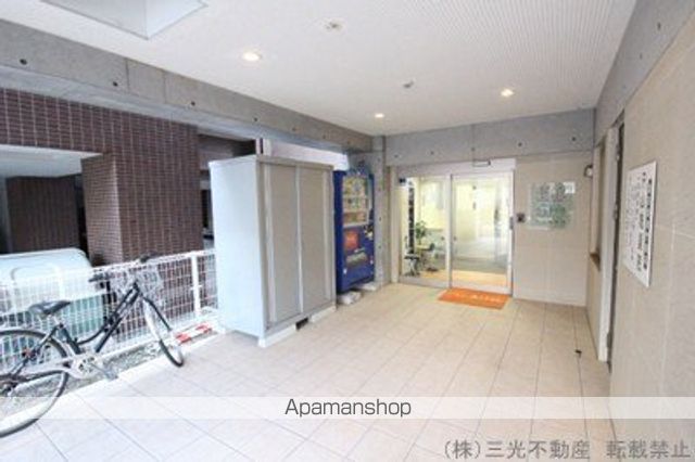 フレックス円山の玄関写真
