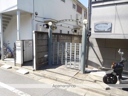 東京都杉並区阿佐谷北４丁目[1K/25m2]のエントランス2