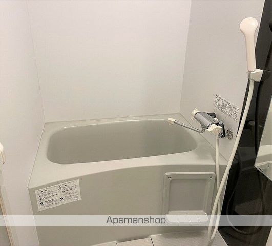 クレイノルナ ルミエール三郷の内装写真