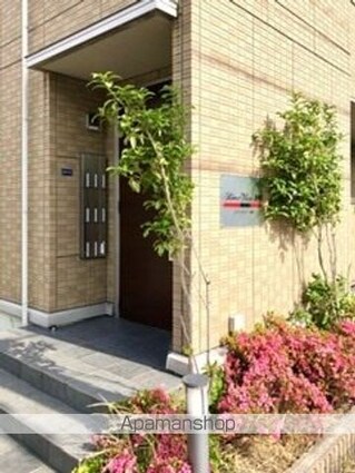 滋賀県大津市唐橋町[1LDK/37m2]のエントランス