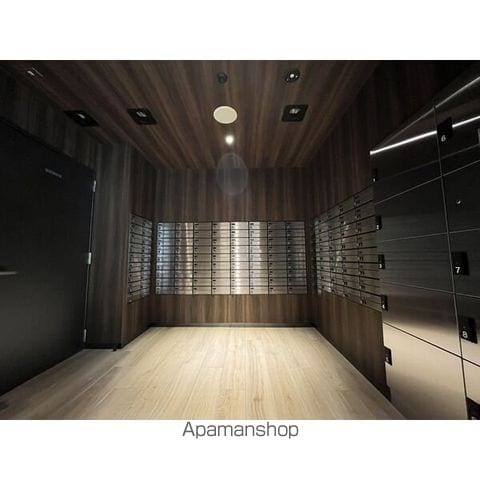 CREST TAPP平安通の内装写真