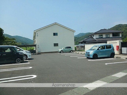 クレメント　アシオ[1LDK/50.01m2]の駐車場