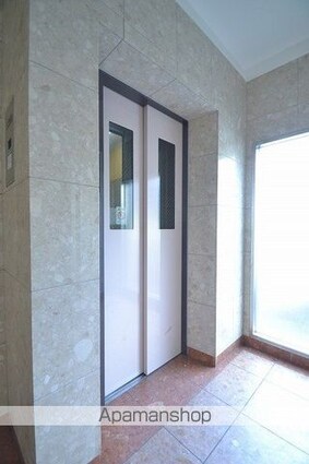 シティハイツ西霞[1R/36m2]の共用部1