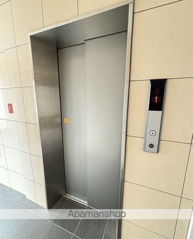 スカイコート平松の外観写真