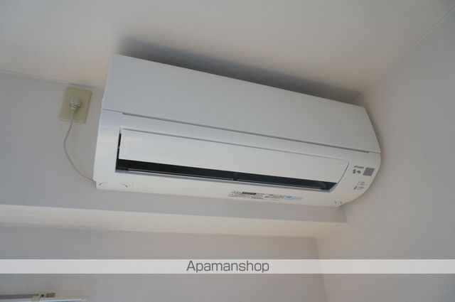 フラットカキノキの内装写真