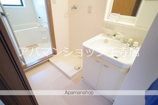 シャルマン二番館A棟の内装写真