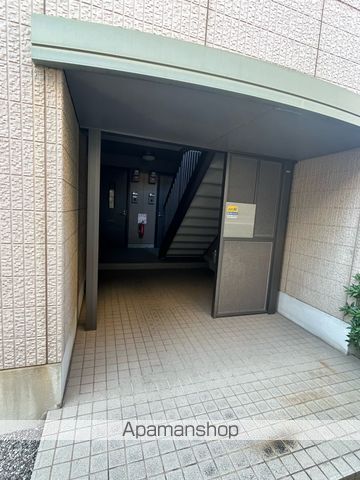 ファミール以和貴の玄関写真