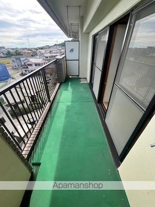ＶＩＡＳＡＣＲＡ岩出[3DK/60.25m2]のバルコニー