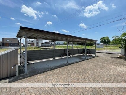 香川県高松市三谷町[2LDK/52.17m2]の共用部1